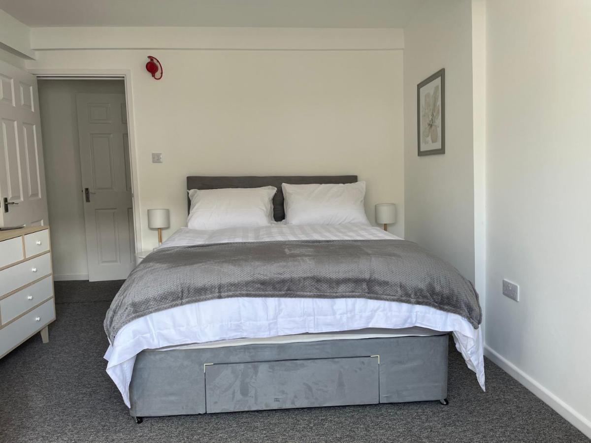 Brownston Apartments Modbury Esterno foto