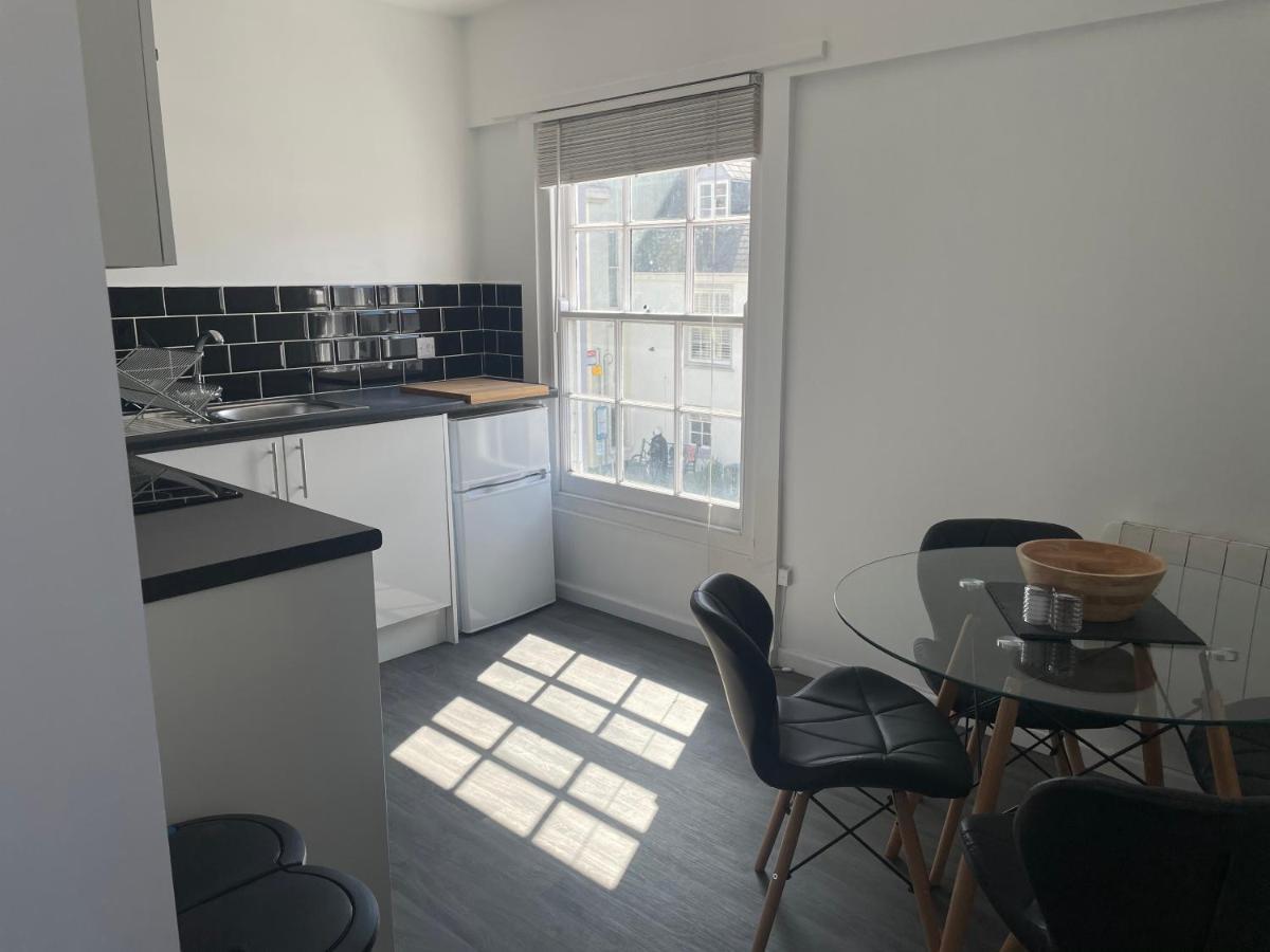 Brownston Apartments Modbury Esterno foto